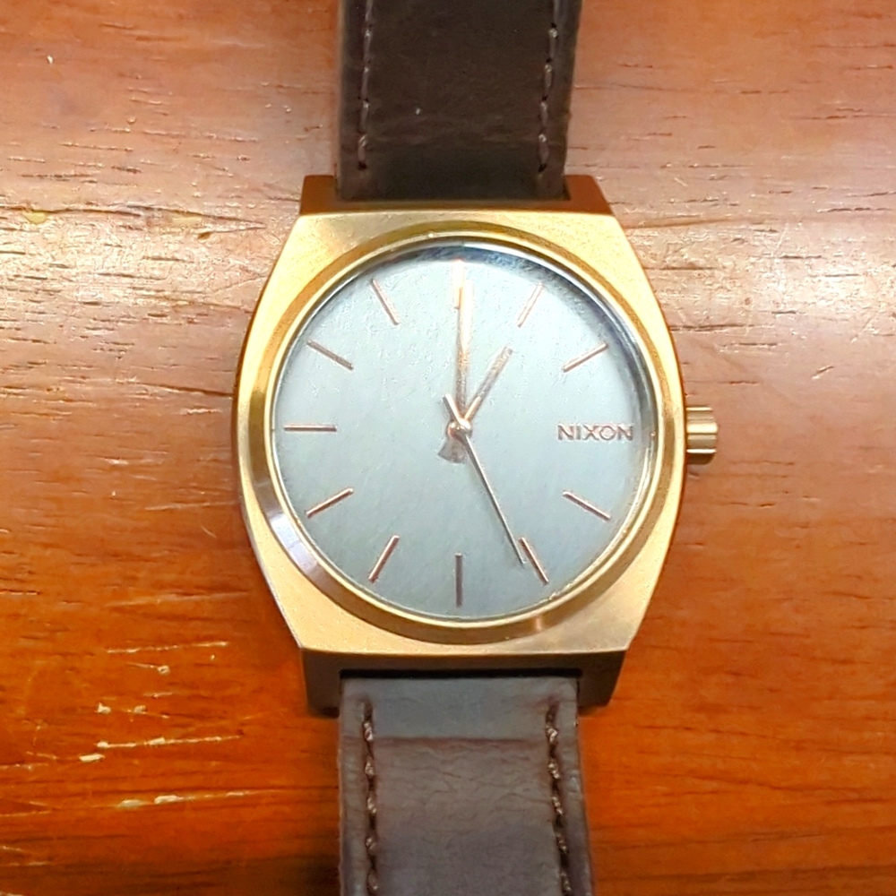 Nixon Time Teller Watch